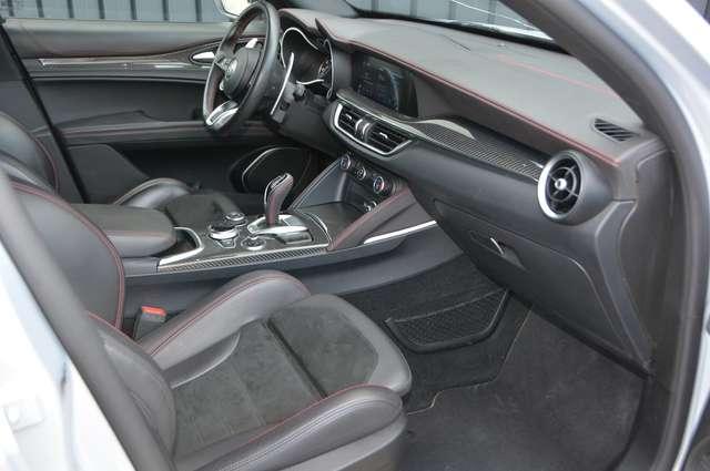 Alfa Romeo Stelvio 2.2 t Ti Q4 210cv auto * BIANCO LUNARE *