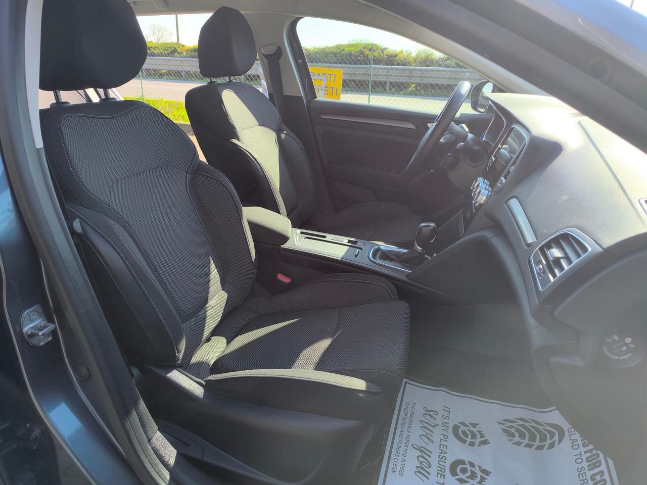 Renault Megane Mégane Sporter Blue dCi 115 CV EDC Equilibre