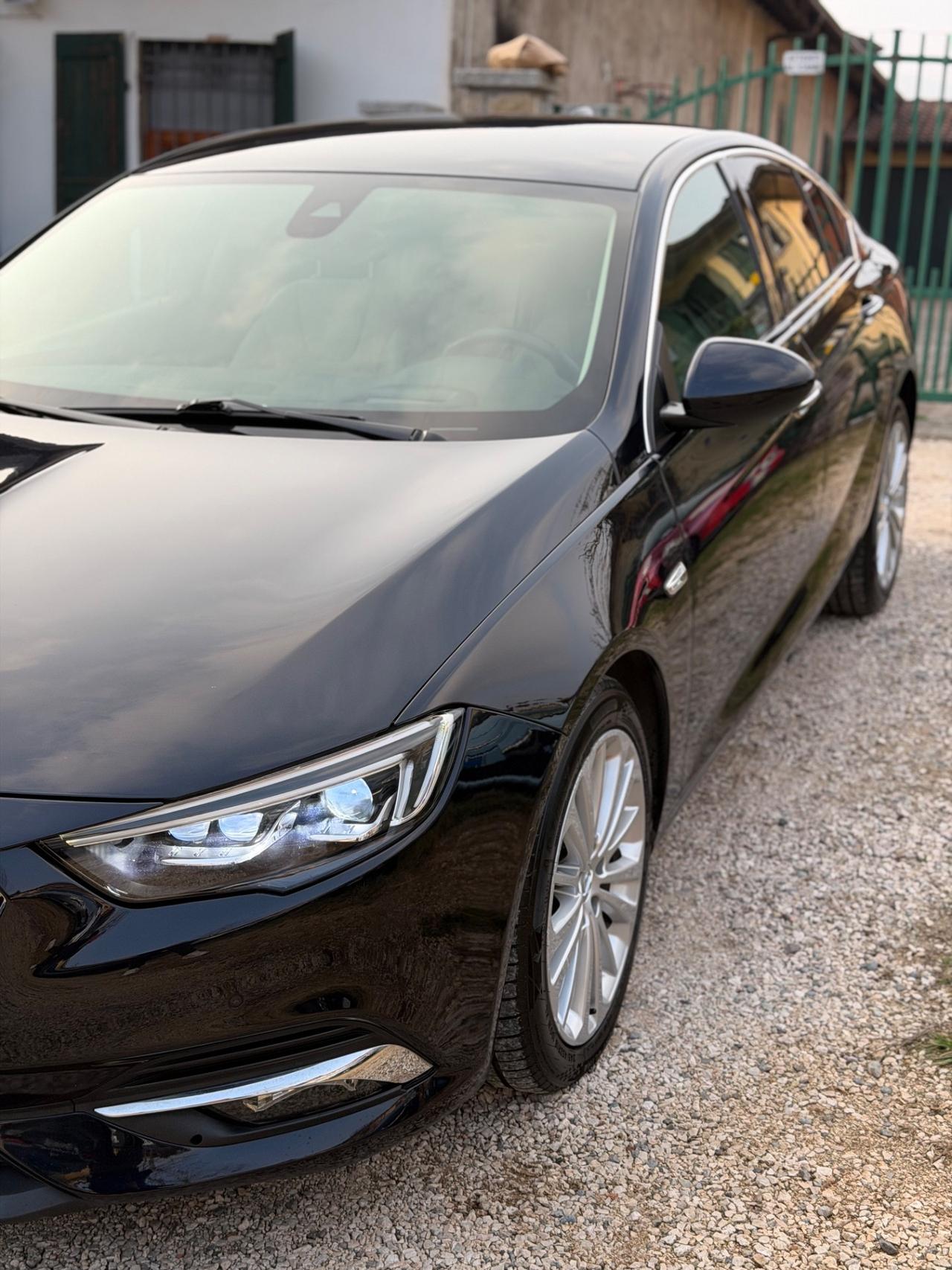 Opel INSIGNA 1.6 CDTI ST COSMO KMCERT NAVI EU6