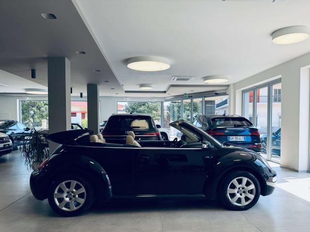 Volkswagen New Beetle Cabrio 1.6