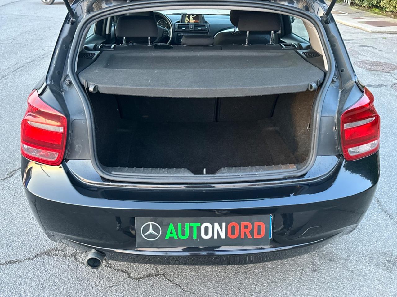 Bmw 114 114d 5p. Urban Ok neopatentati