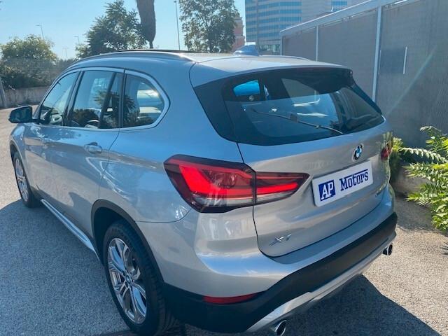 Bmw X1 sDrive18d xLine Auto. LED/Tetto 150 Cv