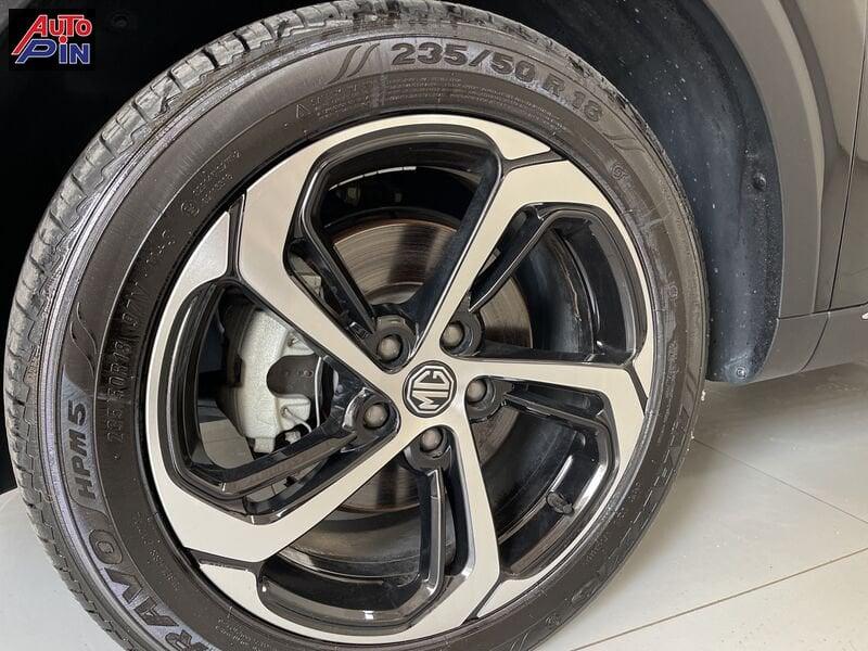 MG HS HS 1.5 t-gdi Luxury auto **in arrivo**