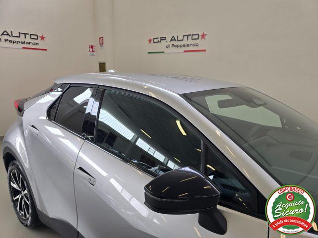 TOYOTA C-HR 1.8 HV Trend