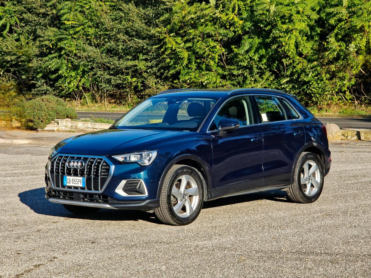 Audi Q3 35 TDI S tronic line edition 2020-E6 Automatico