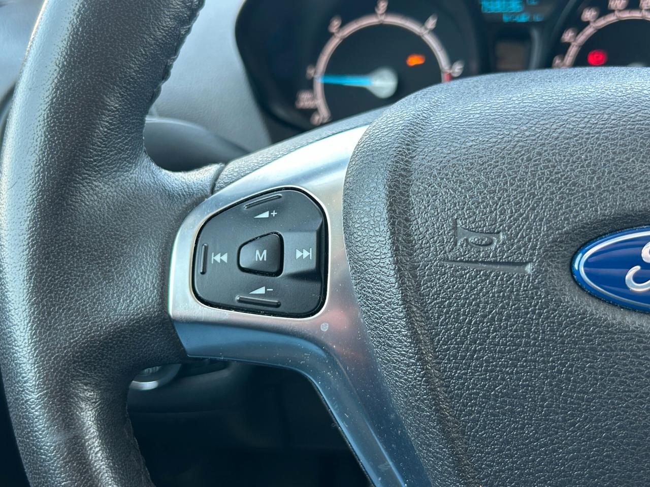 Ford Transit Courier 1.5 TDCi 75CV Van Trend