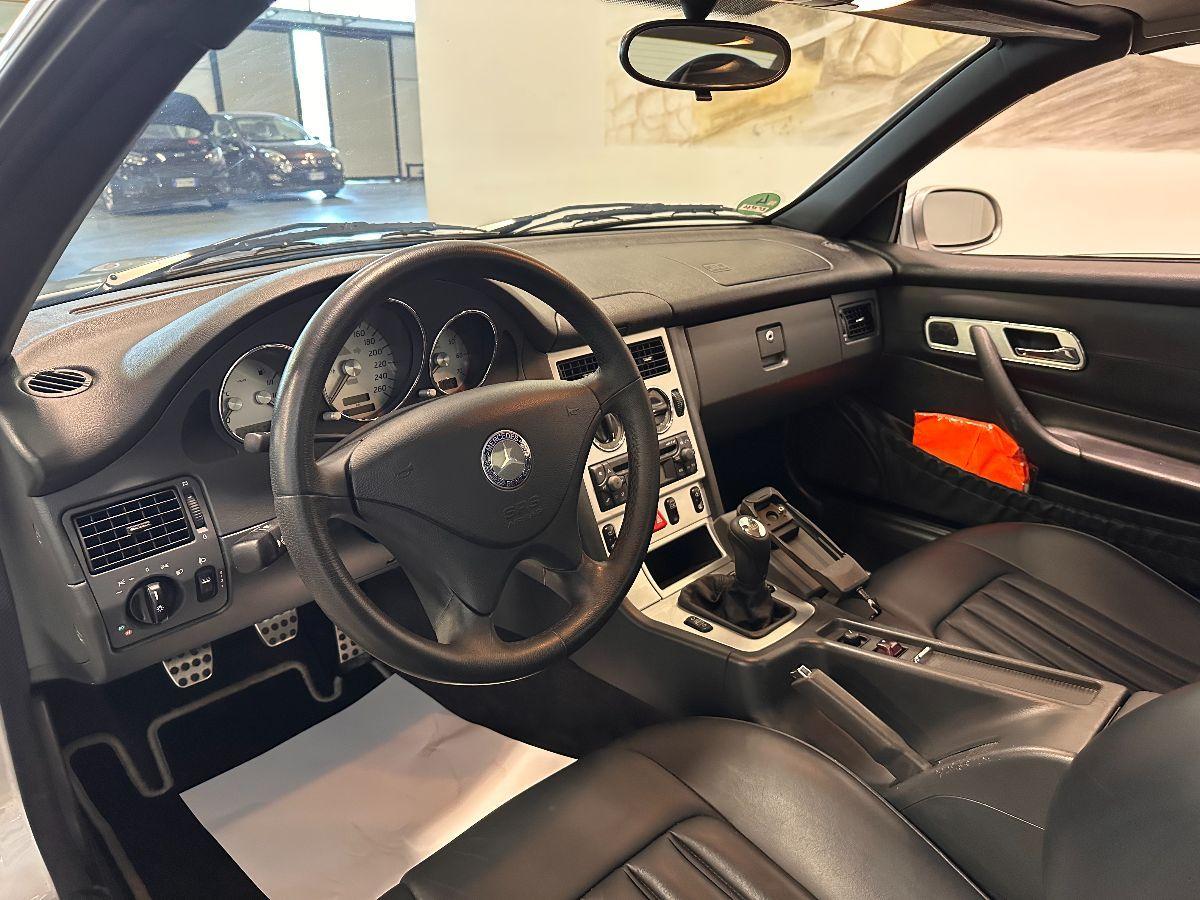 SLK 200 Kompressor Final Edition - UNICO PROPRIETARIO!! - SERVICE MERCEDES- ECCELLENTI CONDIZIONI - TUTTA ORIGINALE - SEDILI RISCALDATI -