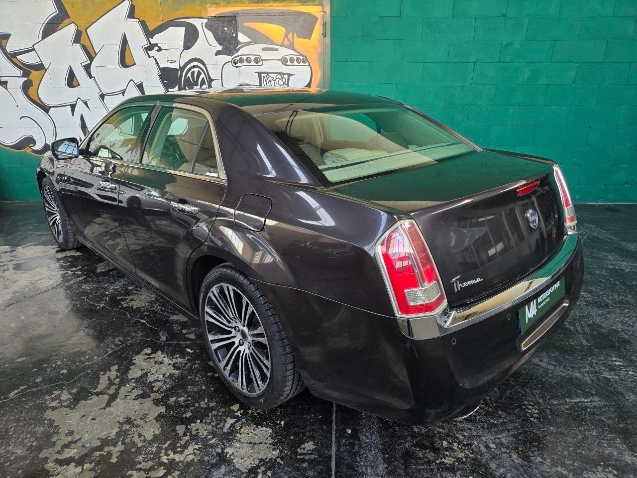 Lancia Thema 3.0 V6 Multijet II 239 CV Executive