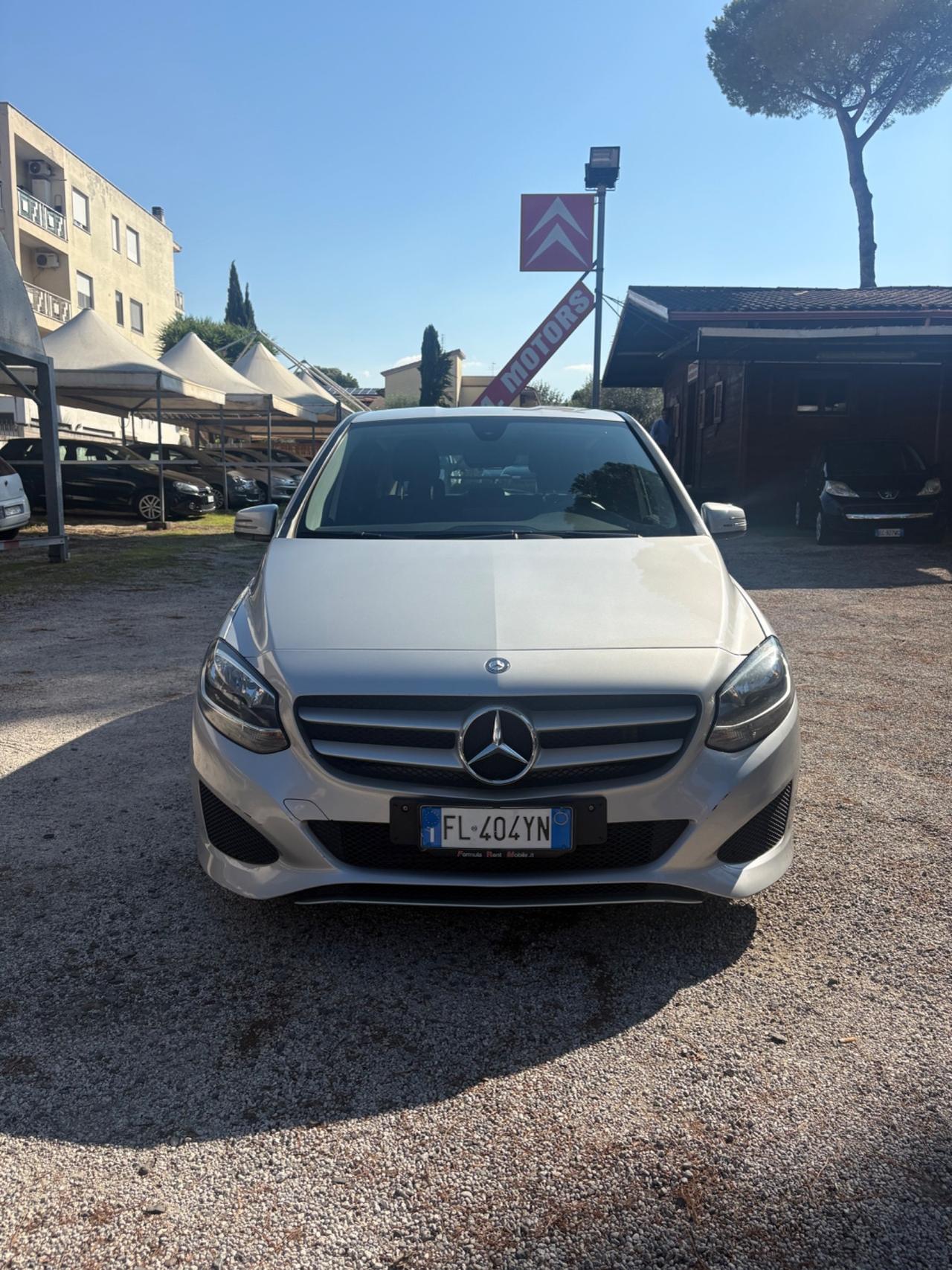Mercedes-benz B 180 d Premium