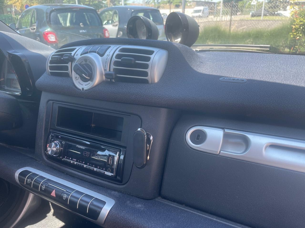 Smart ForTwo 800 40 kW coupé passion cdi