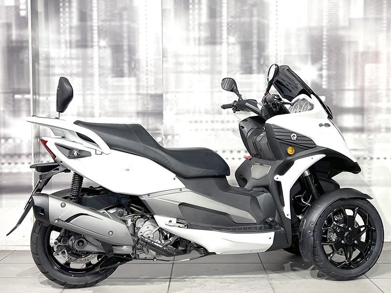 Quadro QV3