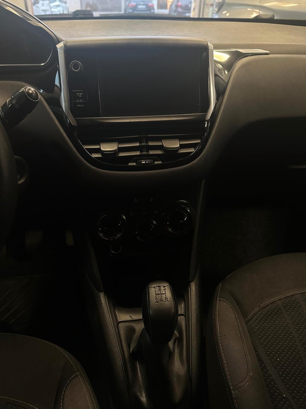 Peugeot 208 1.2 VTi 82 CV 5 porte Active