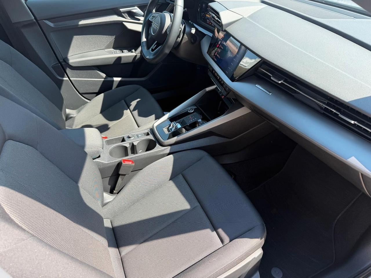 Audi A3 SPB 30 g-tron S tronic Business