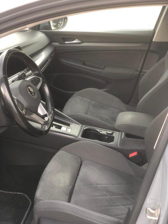 VOLKSWAGEN Golf 1.5 eTSI DSG Executive TETTO PANORAMICO VIRTUAL