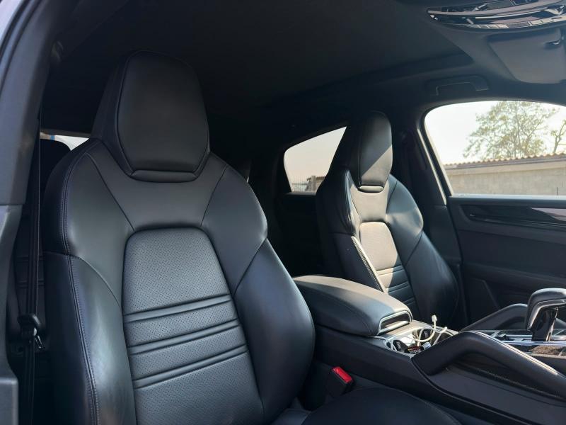 PORSCHE Cayenne Coupé Cayenne Coupé 3.0 V6 E-...