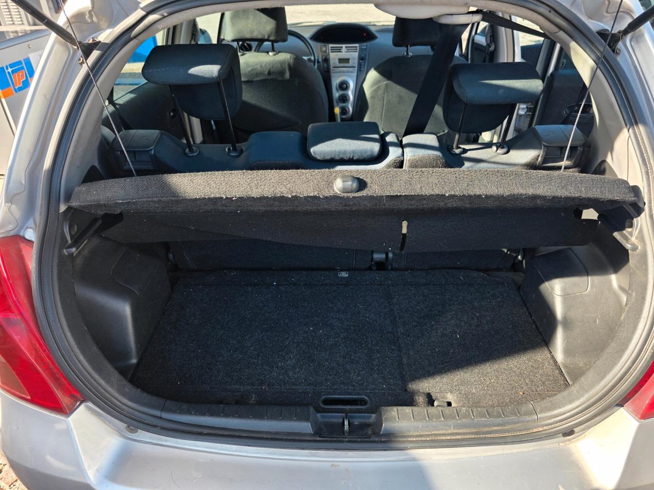 Toyota Yaris 1.4 D-4D 5porte con 254.000km Neopatentati ok