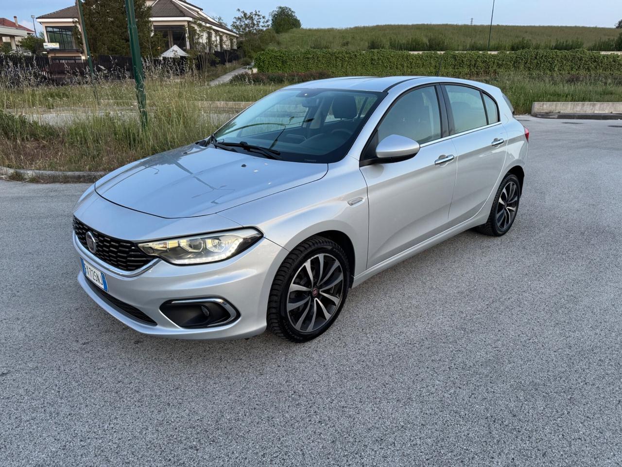 Fiat Tipo 1.6 Mjt S&S 5 porte Lounge