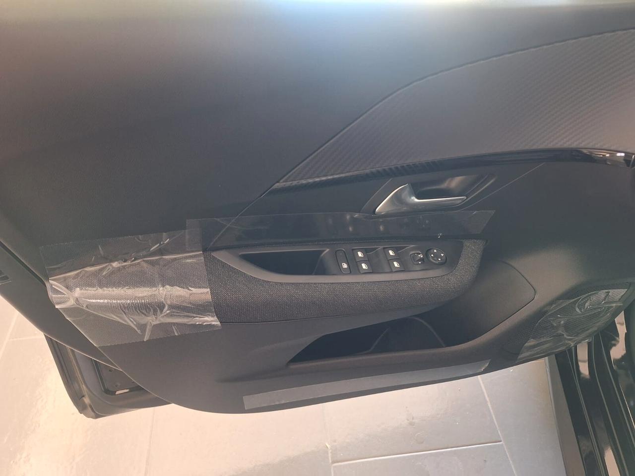 Peugeot 208 EDITION 1.2 BENZINA NUOVA