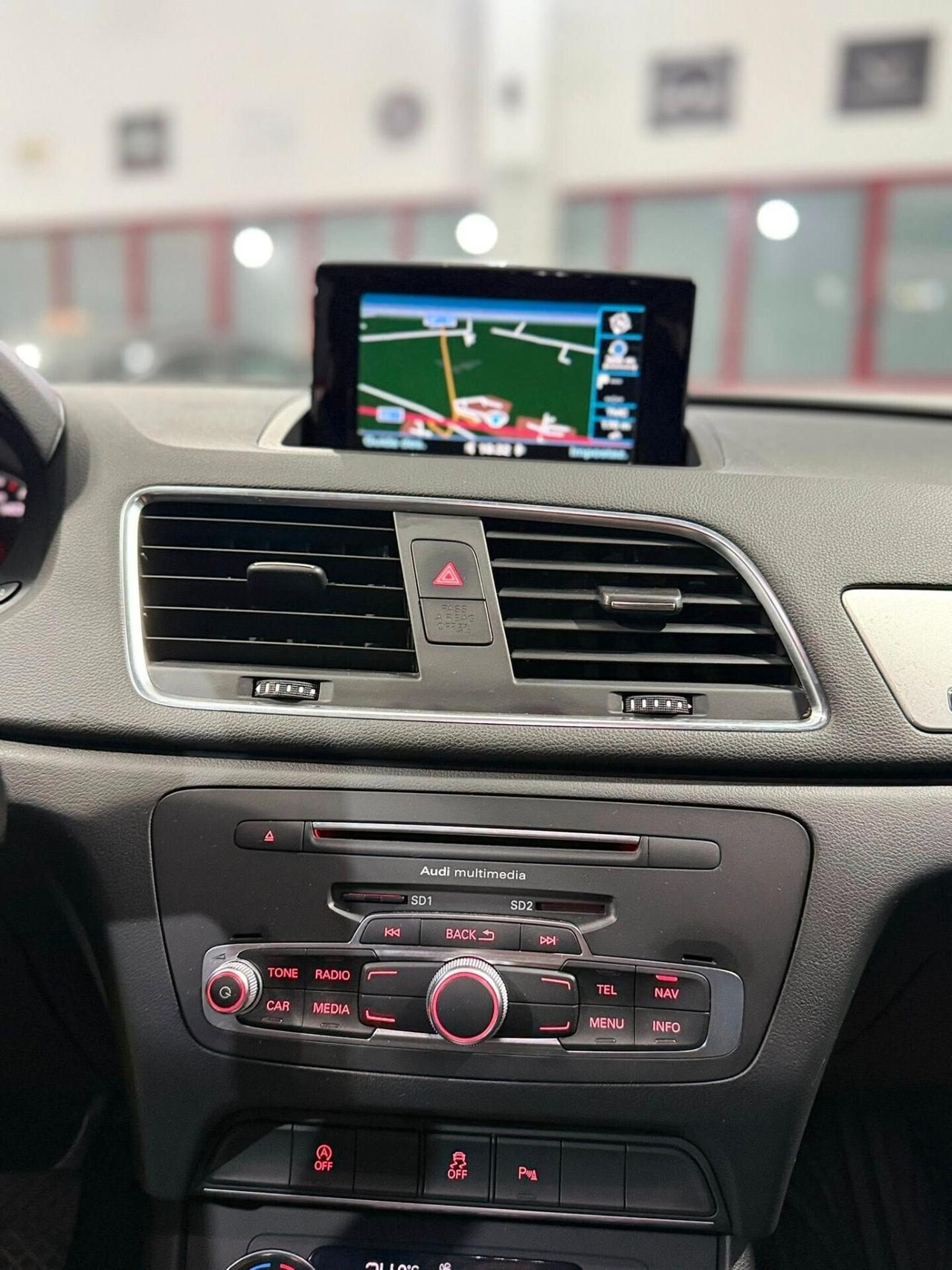 Audi Q3 2.0 TDI S-tronic Business Plus Quattro 150cv 2017