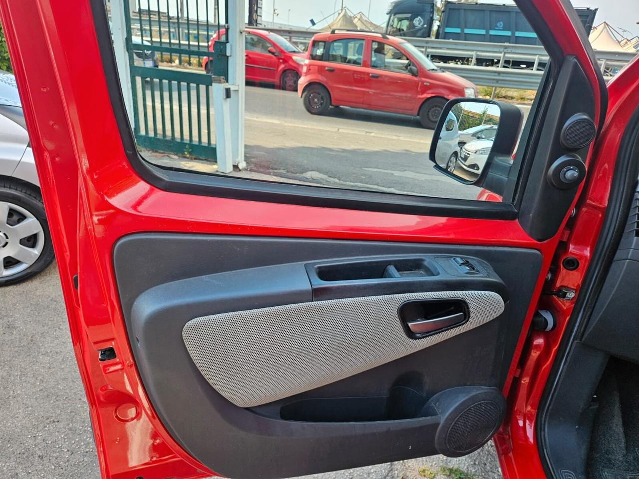Fiat Qubo 1.3 MJT 75 CV Trekking 2010