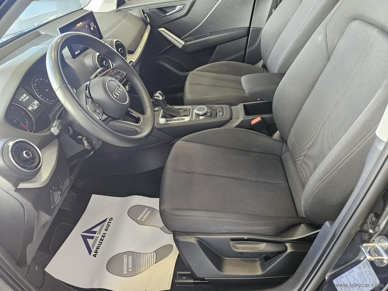 AUDI Q2 30 TDI S tronic Business