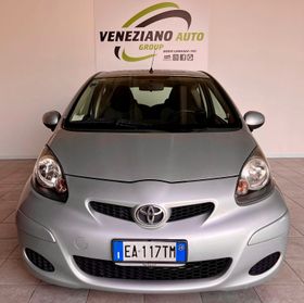 Toyota Aygo 1.0 12V VVT-i 3 porte Now Red Edition