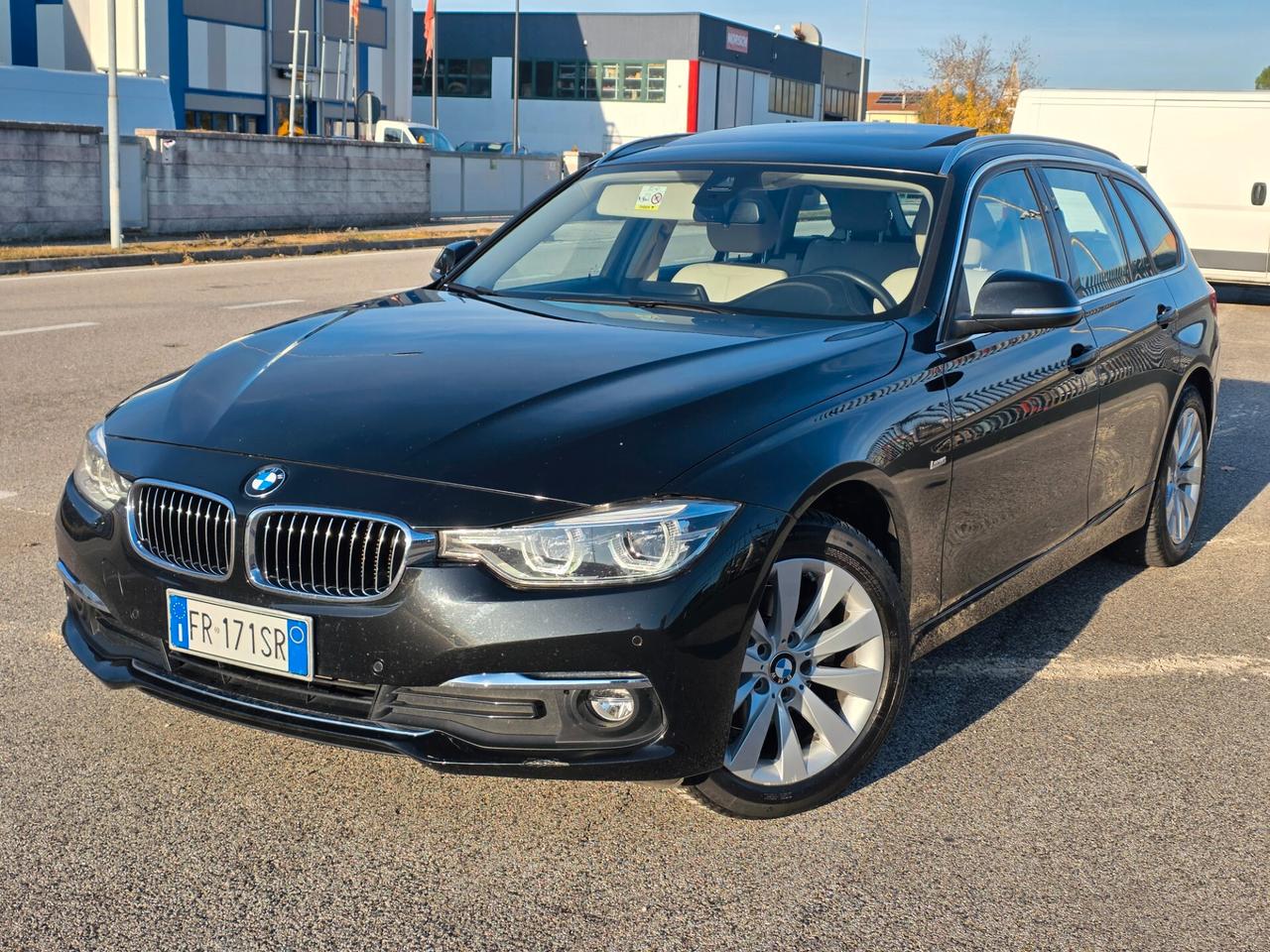 Bmw 320d Touring Luxury 190Cv