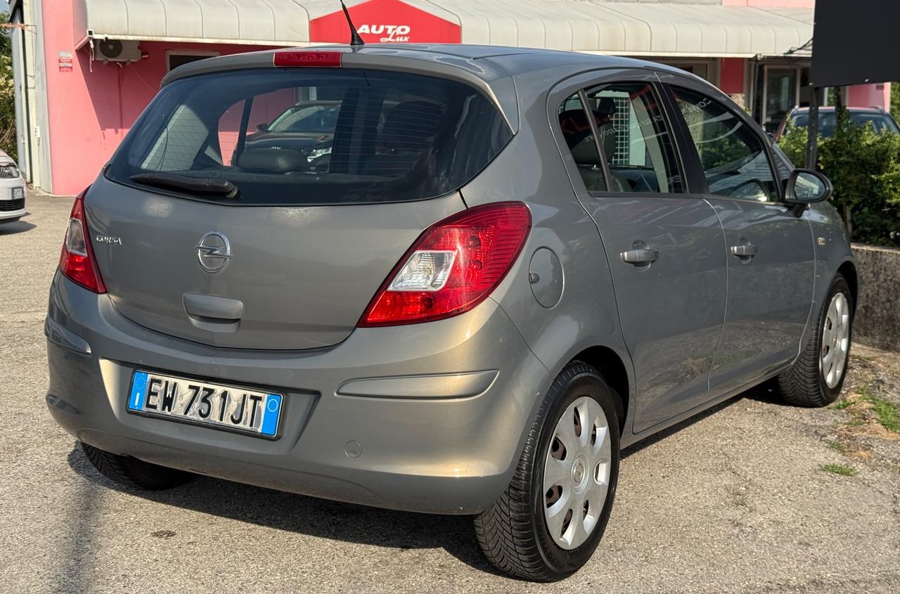 Opel Corsa 1.2 85CV 5 porte GPL-TECH NEOPATENTATI