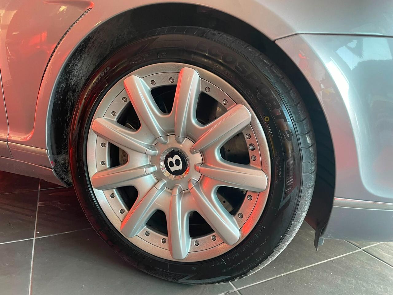 BENTLEY CONTINENTAL GT 6.0 560cv