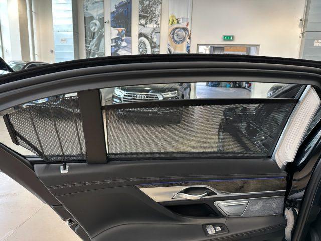 BMW 760 M760 Li xDrive - TUTTI GLI OPTIONALS - IVA Esposta