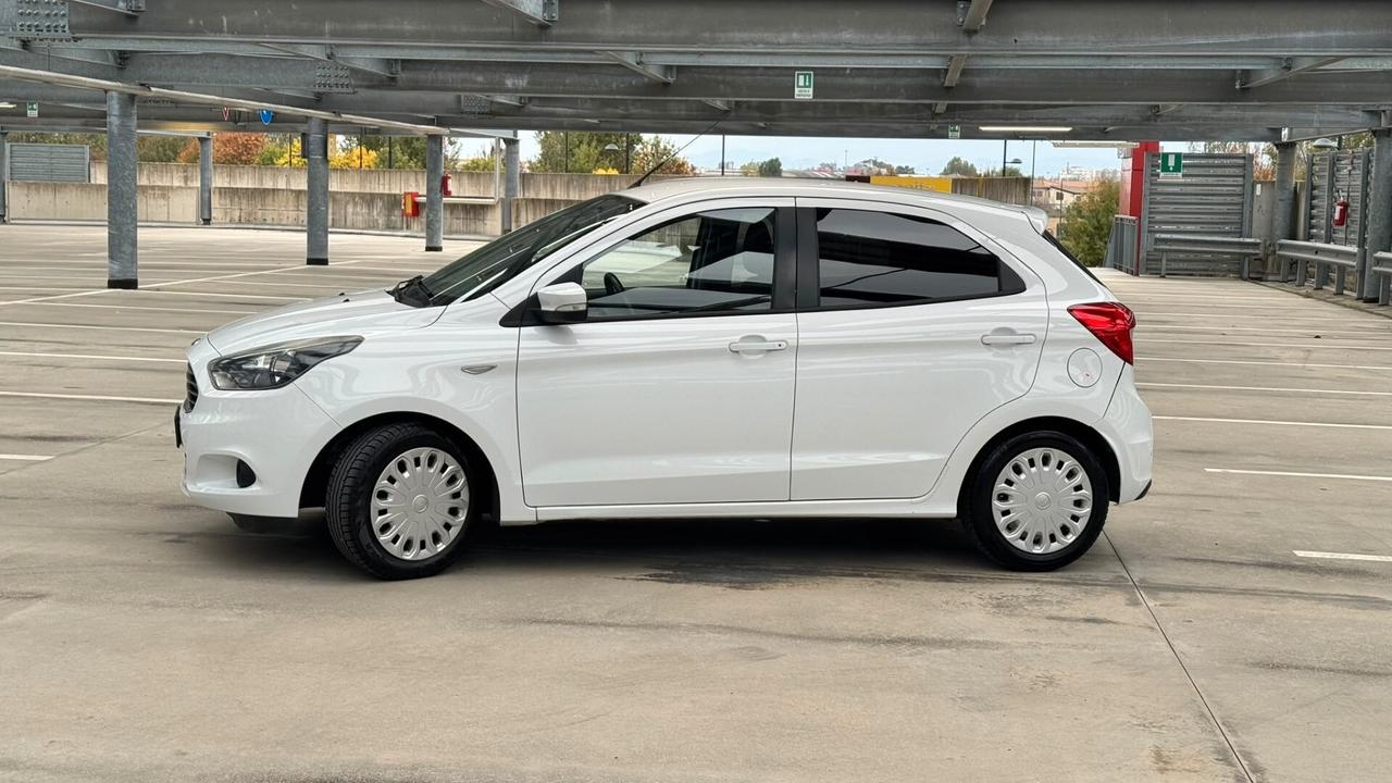 Ford Ka 1.2 Ti-VCT 85CV Black & White -