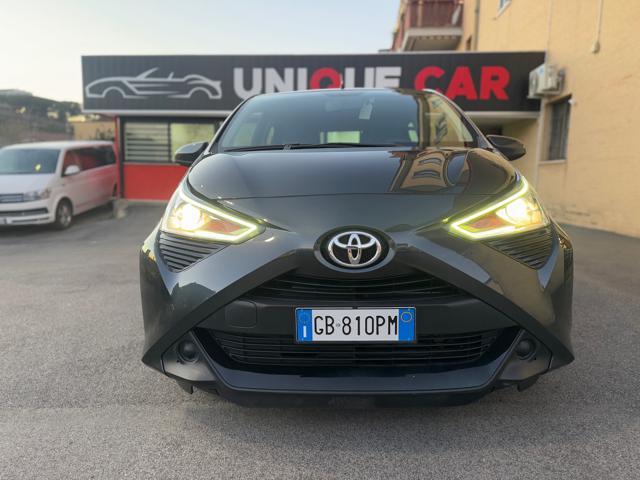 TOYOTA Aygo Connect 1.0 VVT-i 72CV 5 porte x-business MMT