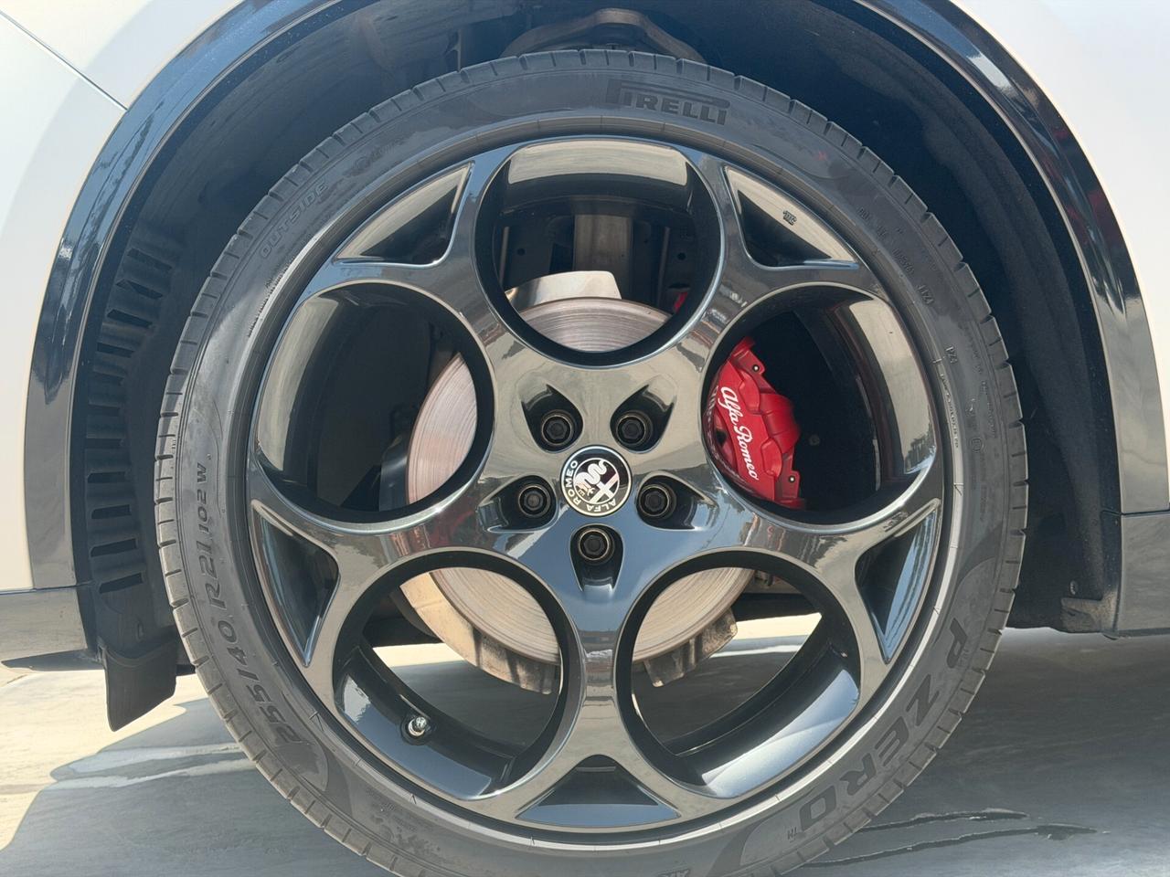 Alfa Romeo Stelvio 2.0 Turbo 280 CV AT8 Q4 Competizione