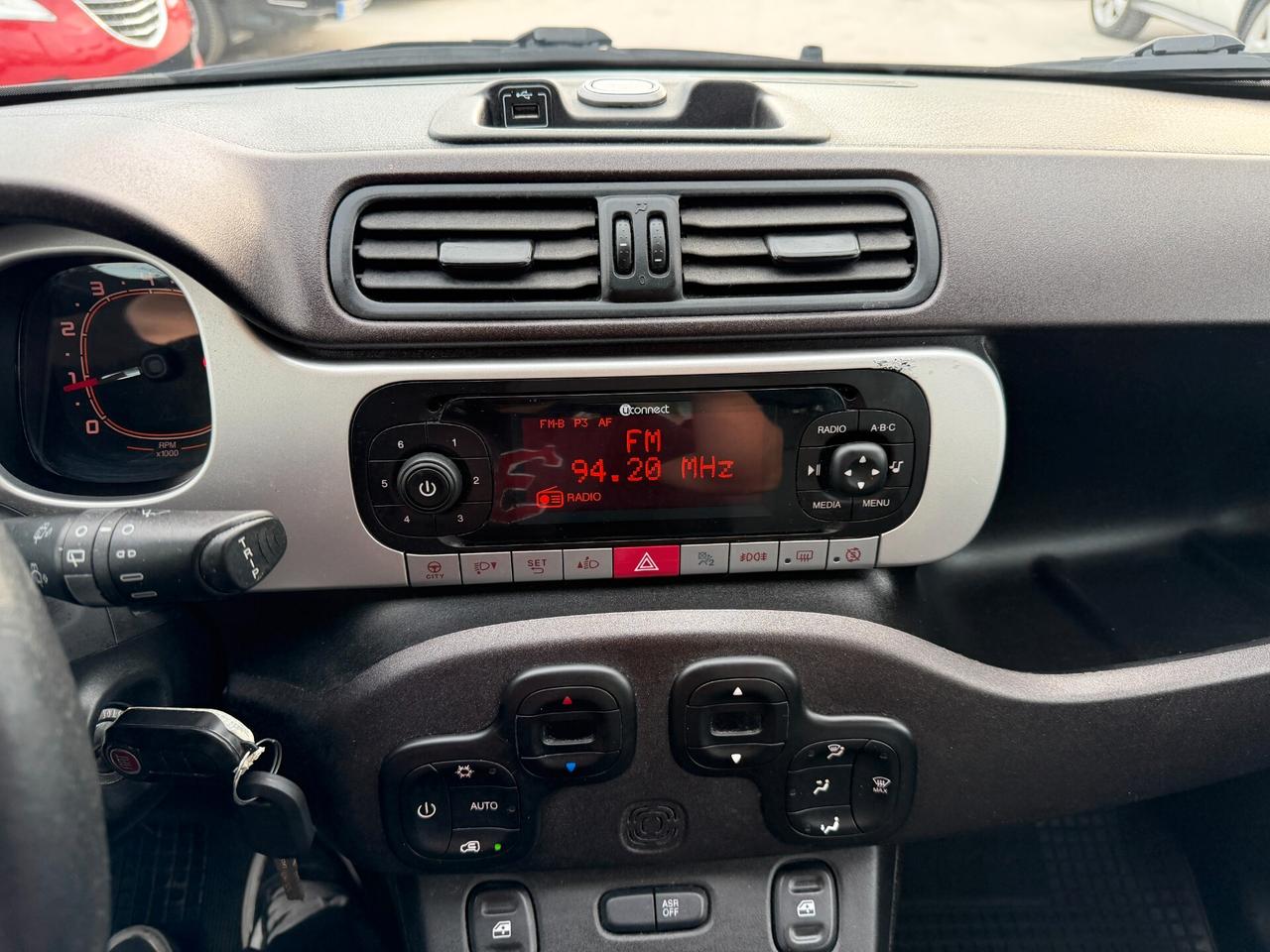 FIAT PANDA CROSS ANNO 2018 1.2 BENZINA 69 CV