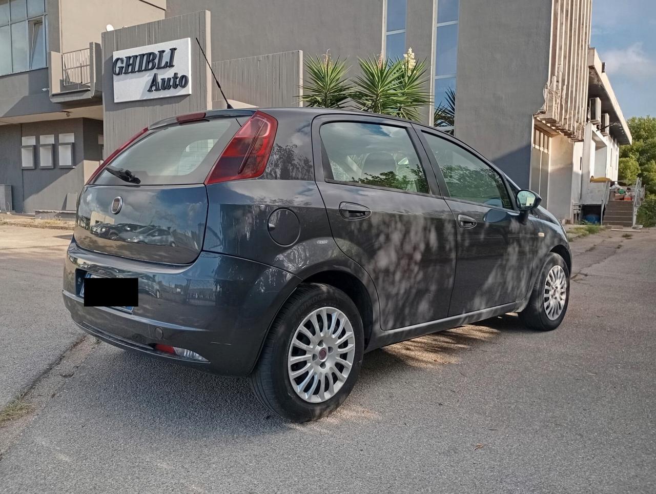 Fiat Grande Punto 1.3 MJT 75 CV 5 porte Fun
