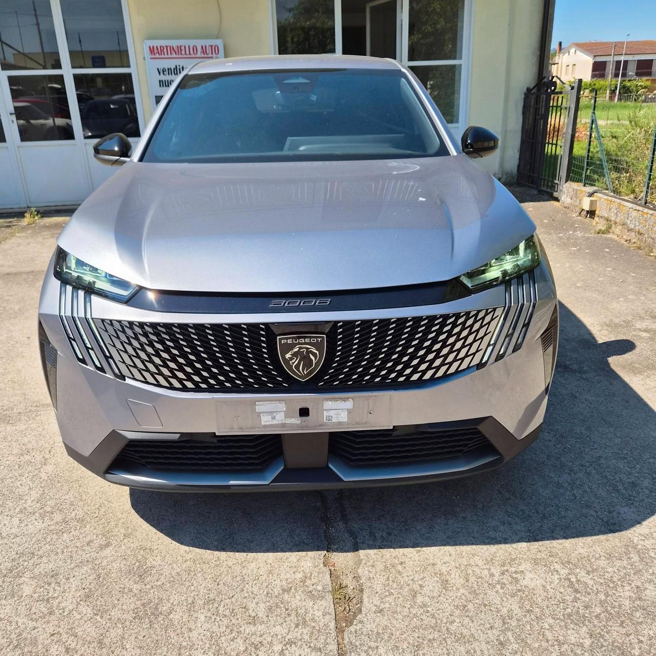 Peugeot 3008 Hybrid 136 e-DCS6 Allure 2025 km23000