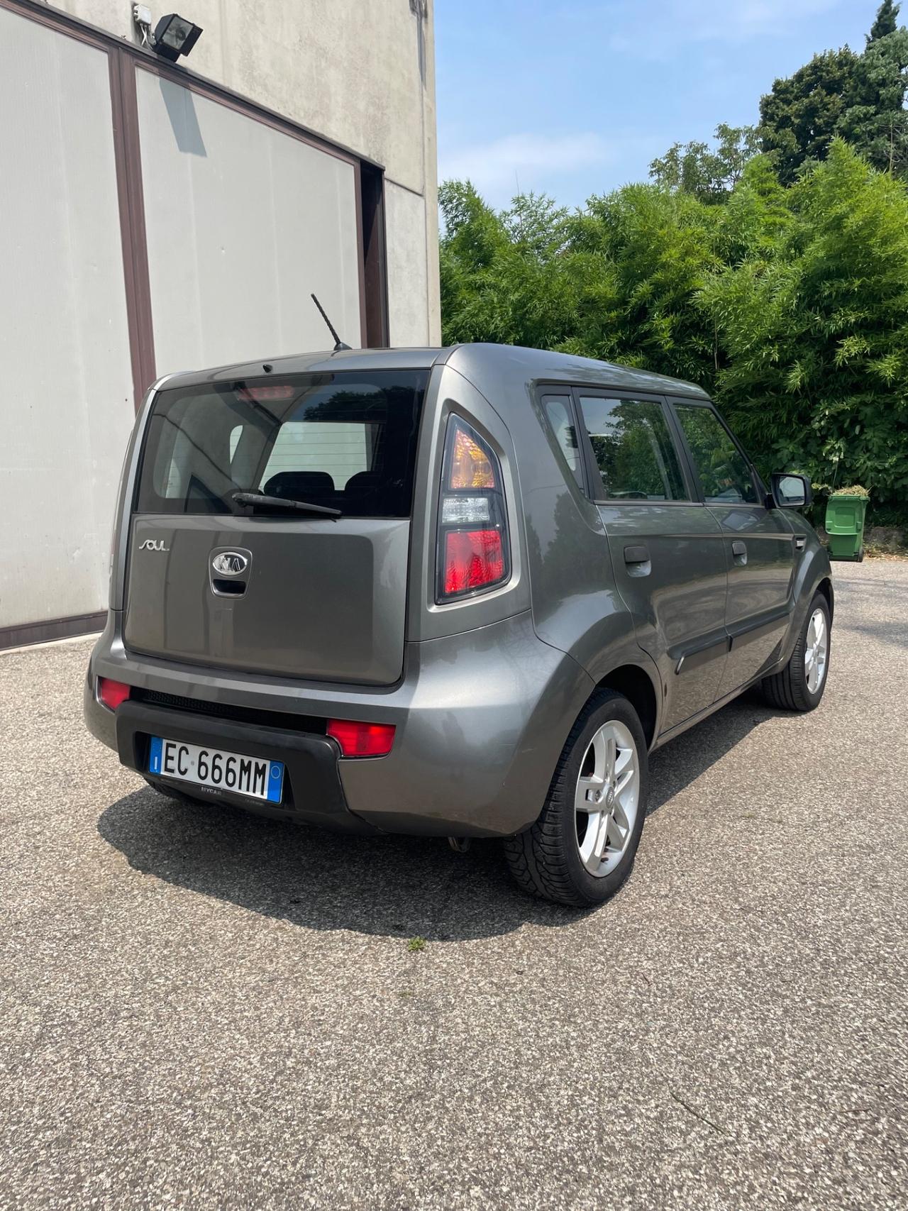 Kia Soul 1.6 CVVT Active