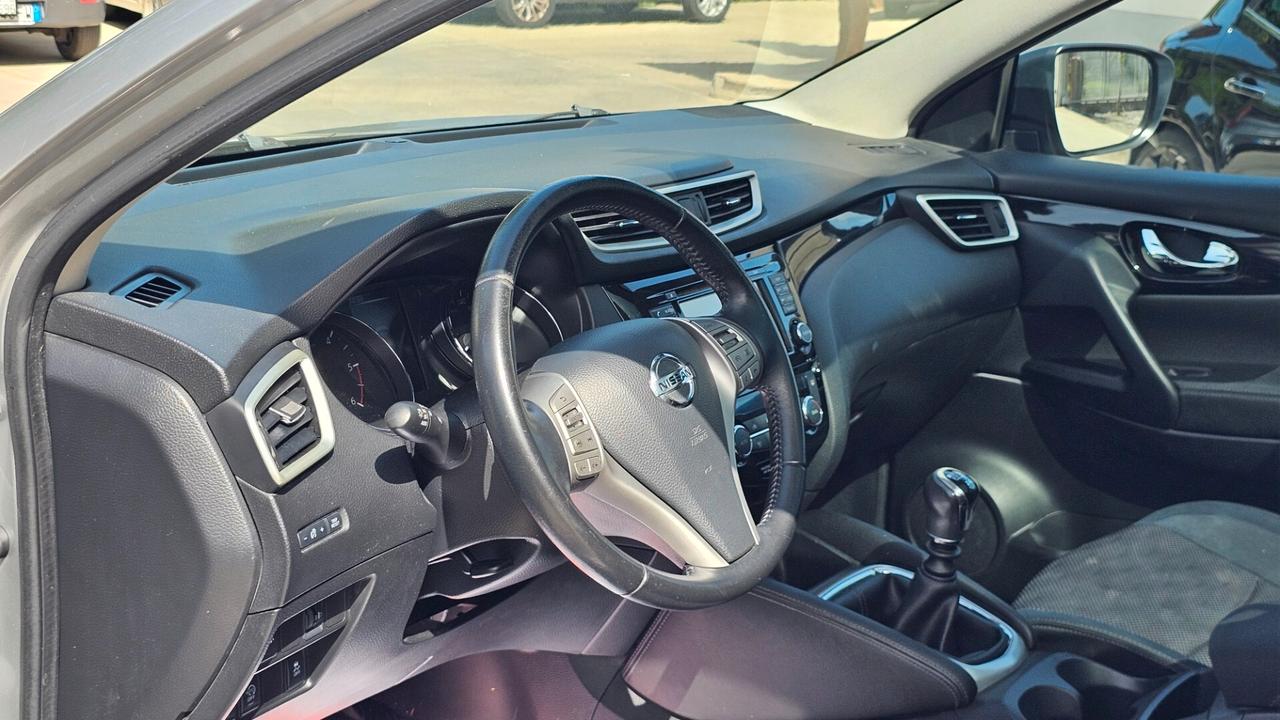 Nissan Qashqai 1.5 dCi Tekna