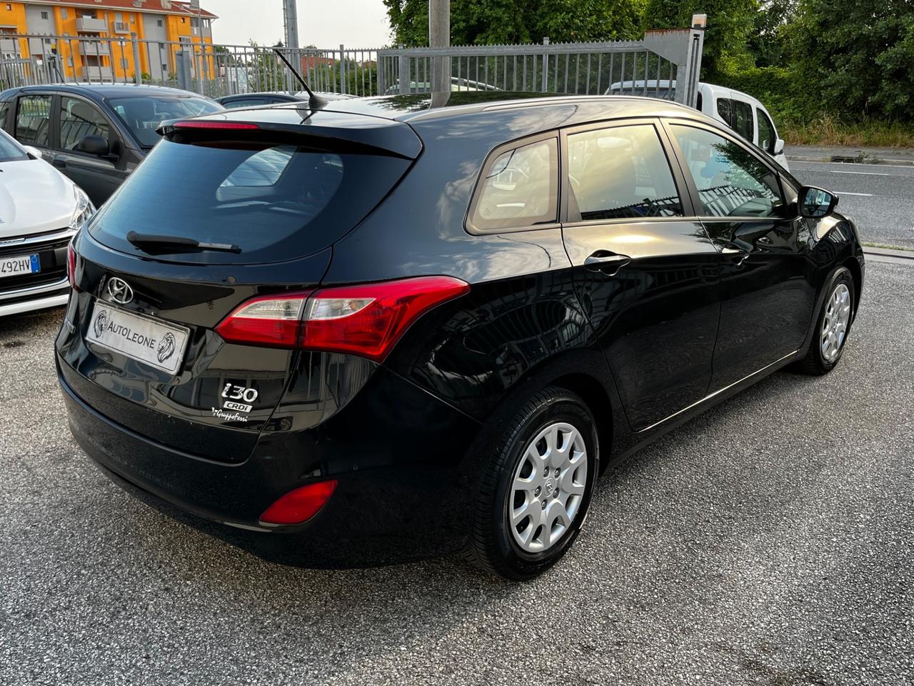 Hyundai i30 Wagon 1.6 CRDi 110cv OK NEOPATENTATI