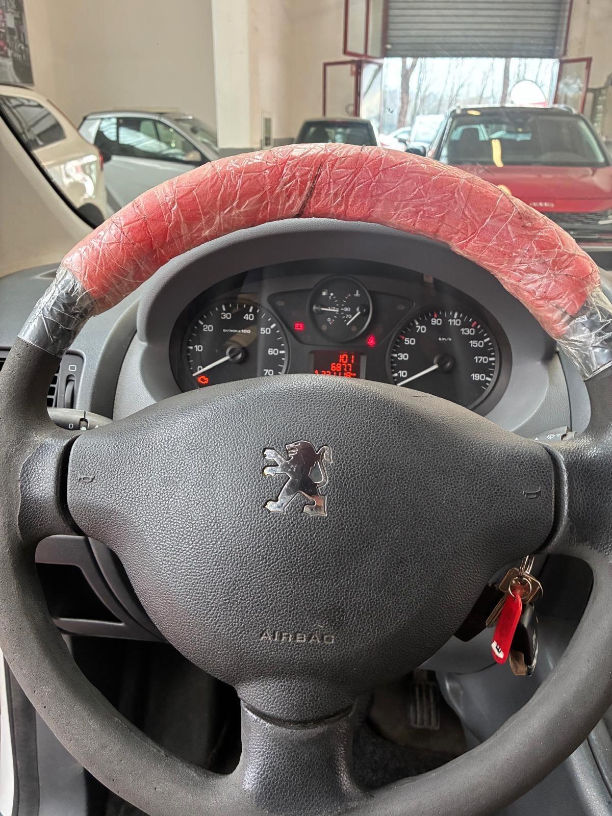 Peugeot Expert 2.0 HDi 136CV FAP PC-TN 10Q Furgone