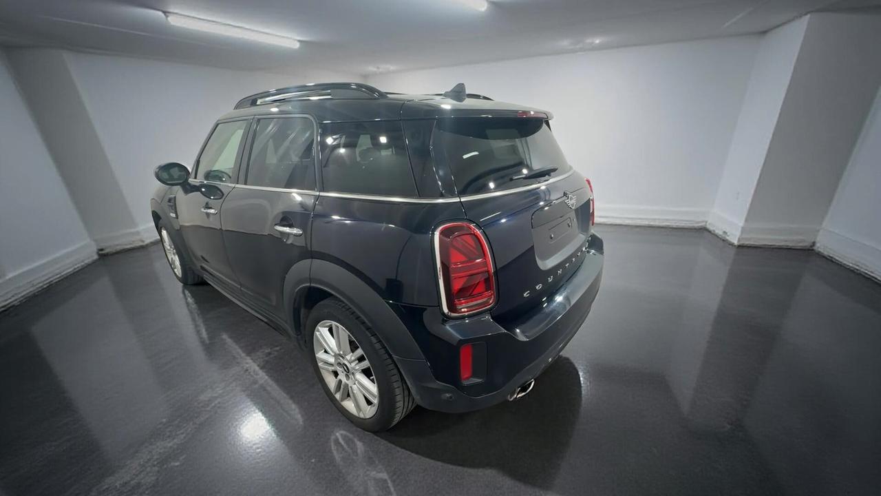 Mini Cooper Countryman 1.5 Essential Full
