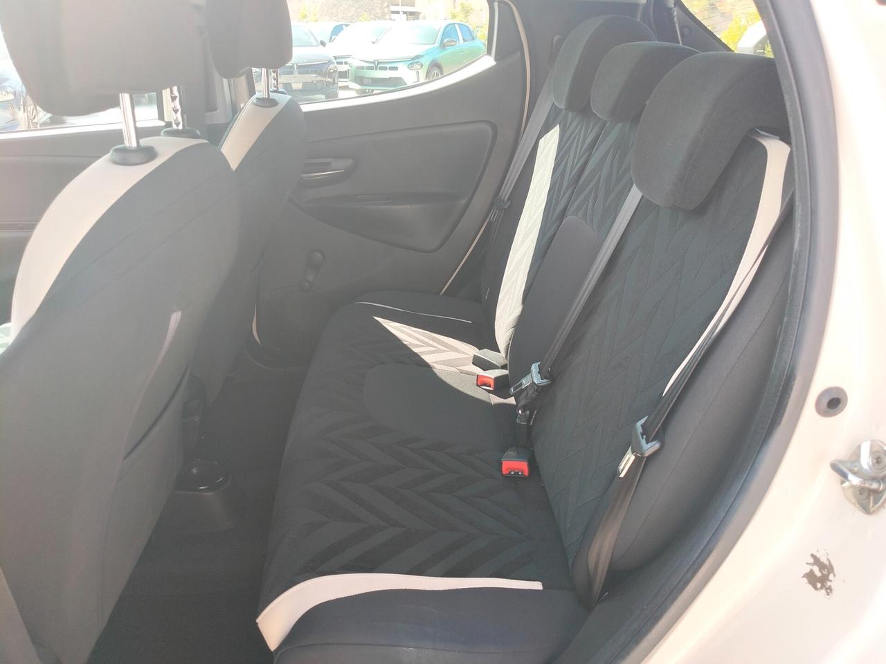 Lancia Ypsilon 1.3 MJT 16V 95 CV 5 porte S&S Opening Edition