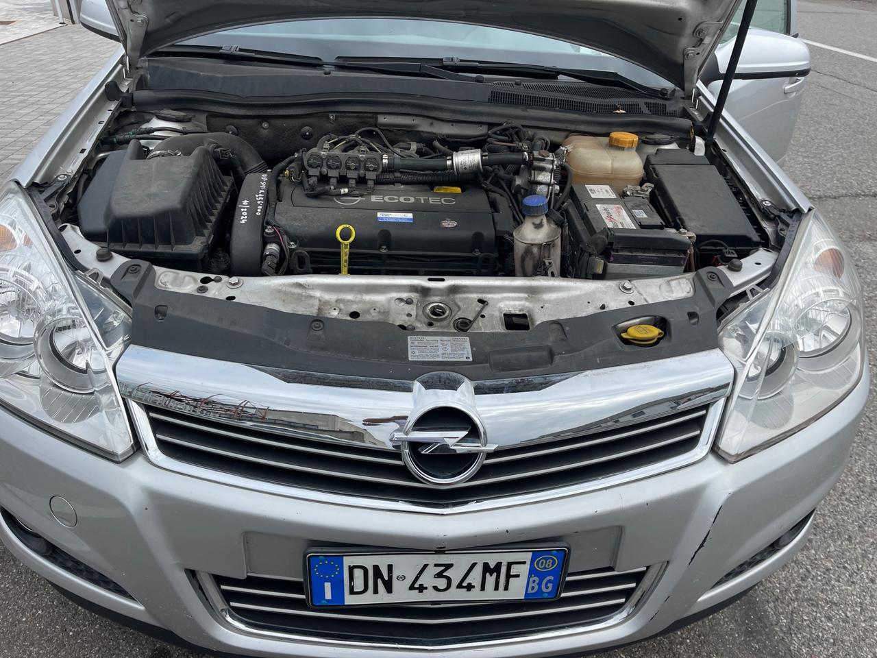 OPEL ASTRA 1.6 BENZINA-GPL 2028 EURO4 NEOPATENTATI