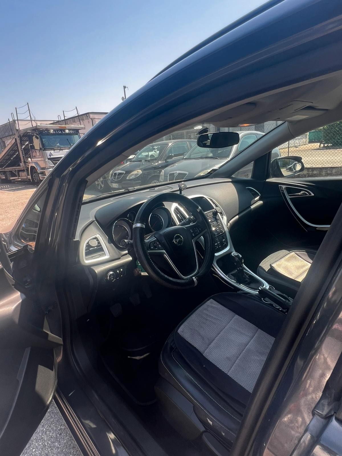 Opel Astra 1.6 business