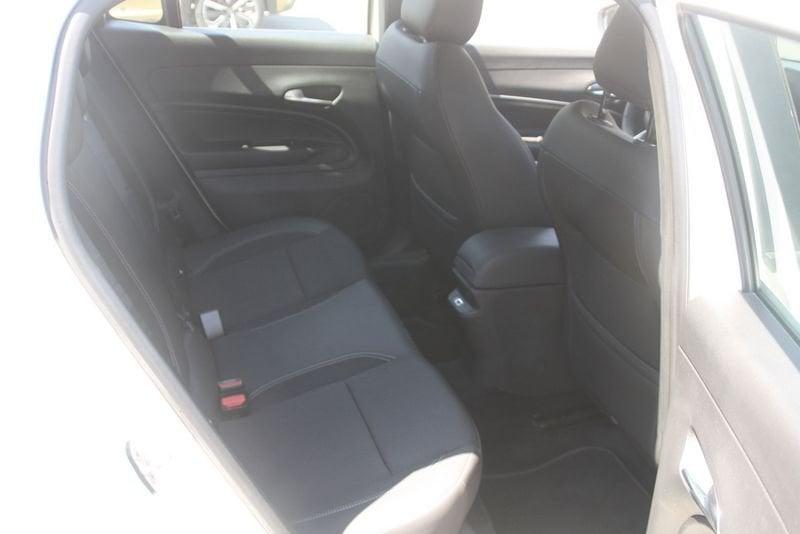Jeep Avenger 1.2 Turbo Altitude