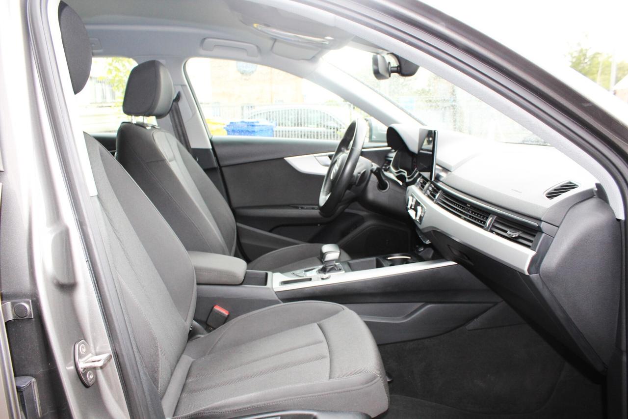 Audi A4 Avant 40 TDI quattro S tronic Sport