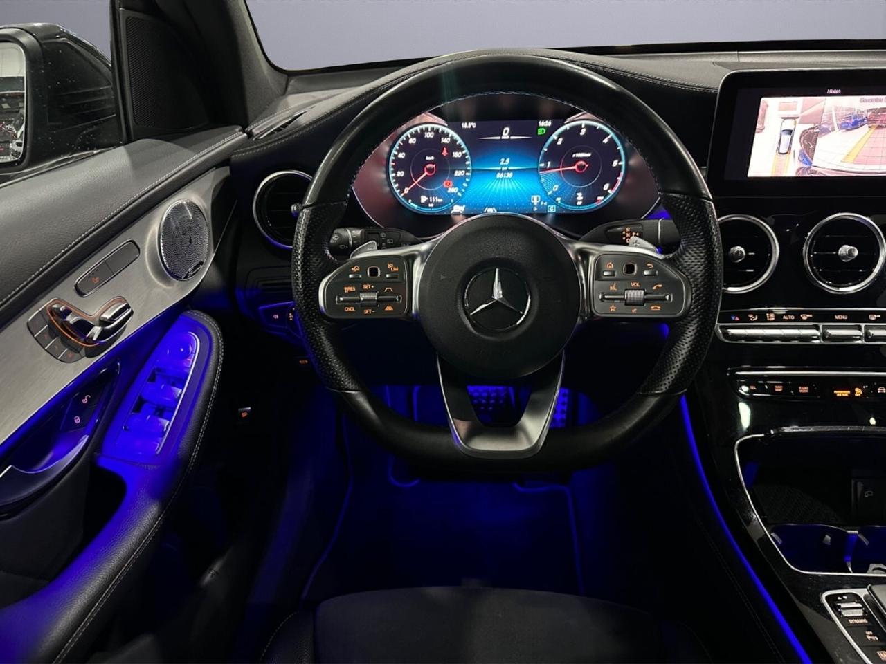 MERCEDES-BENZ GLC 220d PREMIUM AMG 4M-PANO-DISTRONIC