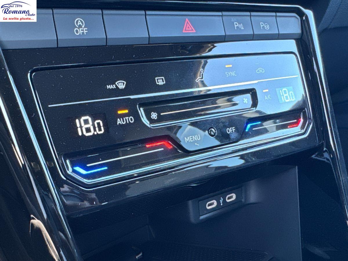 NEW VOLKSWAGEN - T-Roc 1.0 tsi R-Line 115cv#RETROCAMERA!