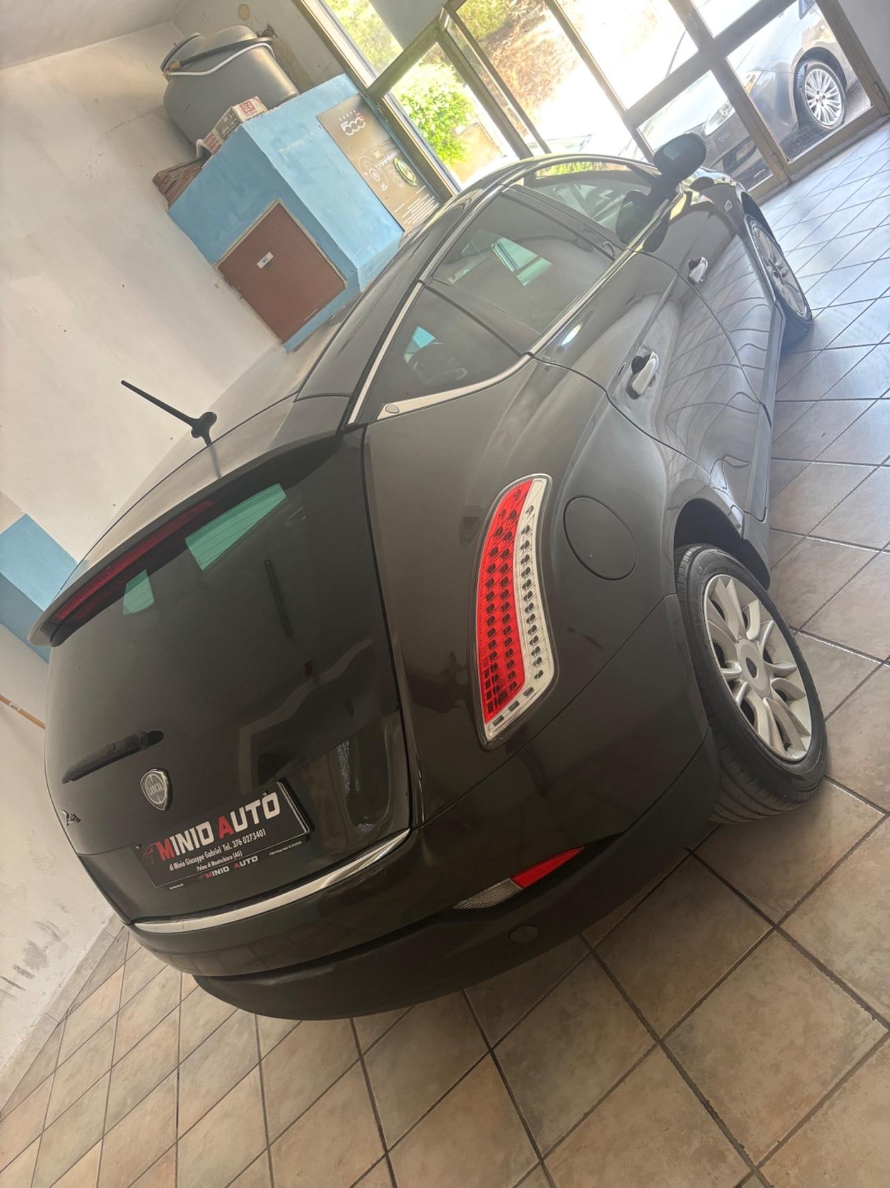 Lancia Delta 1.6 MJT DPF Selectronic Platinum