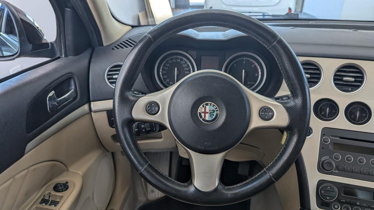 Alfa Romeo 159 1.9 JTDm Sportwagon Distinctive
